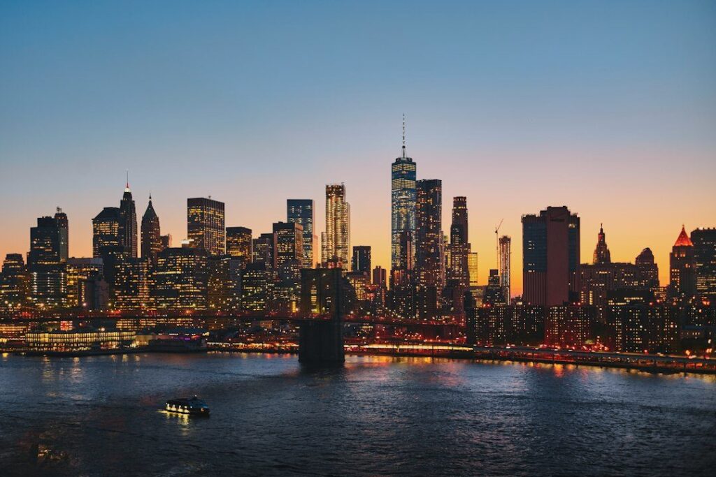 Vista dos prédios de Nova York, representando a abertura de empresa nos Estados Unidos