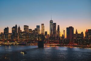 Vista dos prédios de Nova York, representando a abertura de empresa nos Estados Unidos